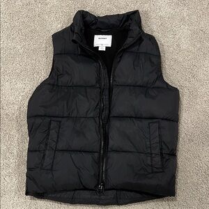 Old Navy Quilted Black Vest